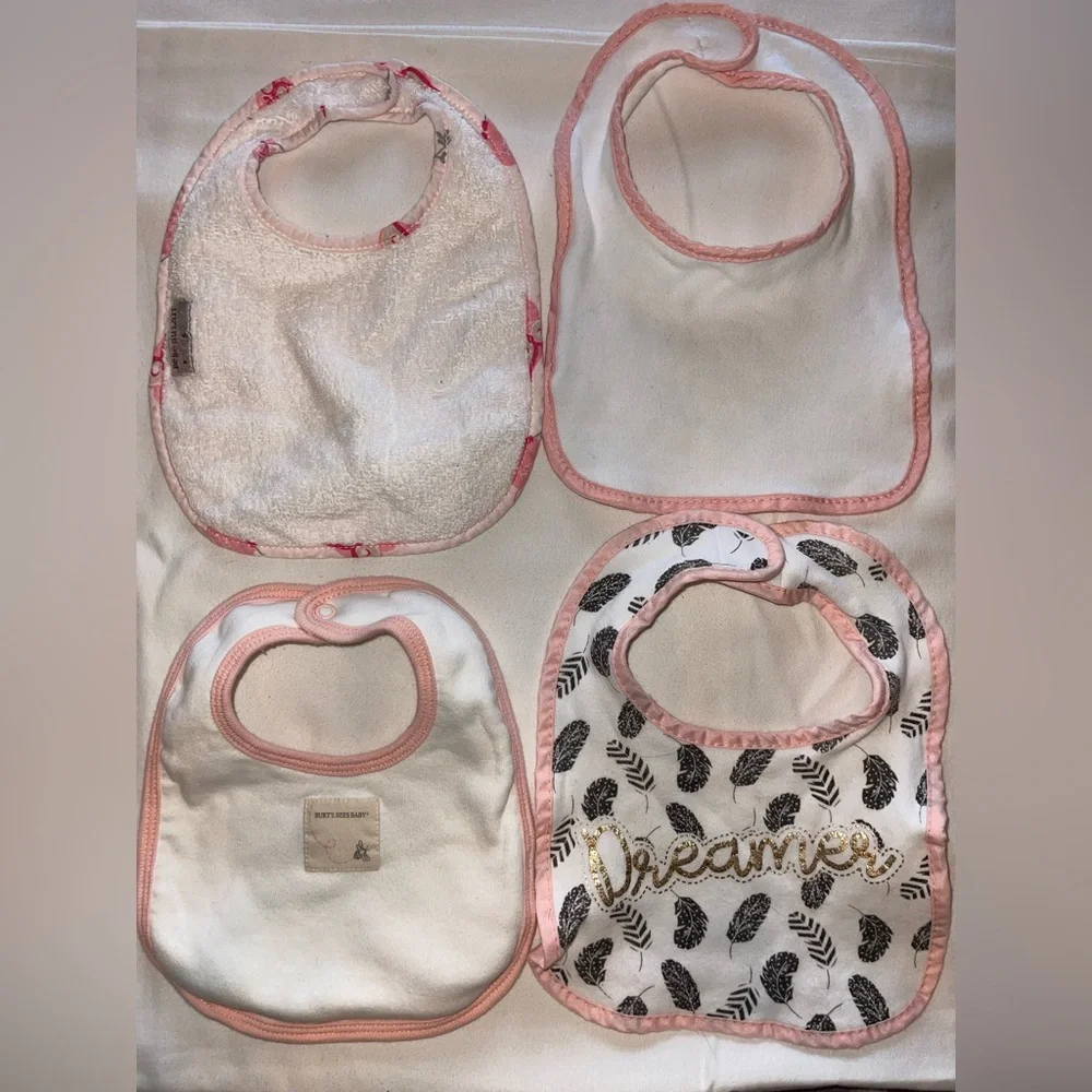 4 Bibs ~ Pink and White (Burt’s, Chick pea, Bebeaulait)